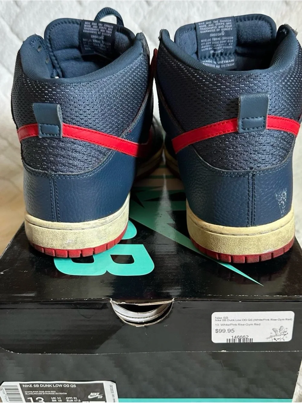 Nike SB dunk high squadron navy Blue High-Top Sneakers with Red Swoosh size 11